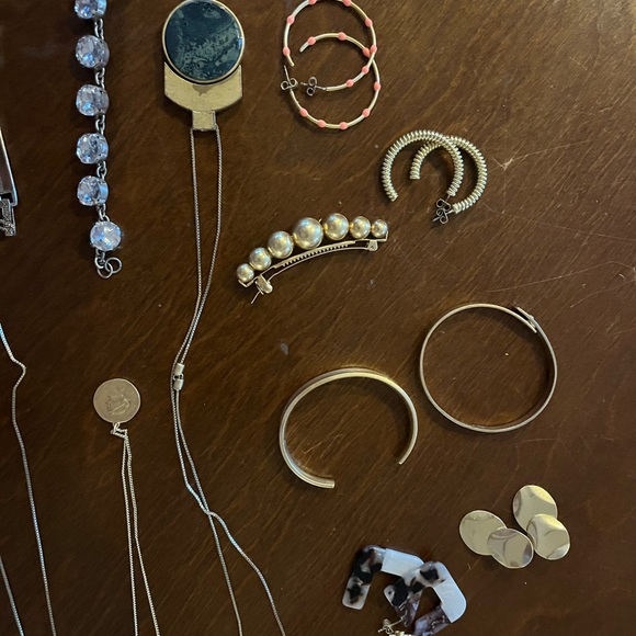 Madewell Gold and Silver Jewelry Collection - Picture 3 of 4